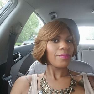 Meet your Posher, Latasha